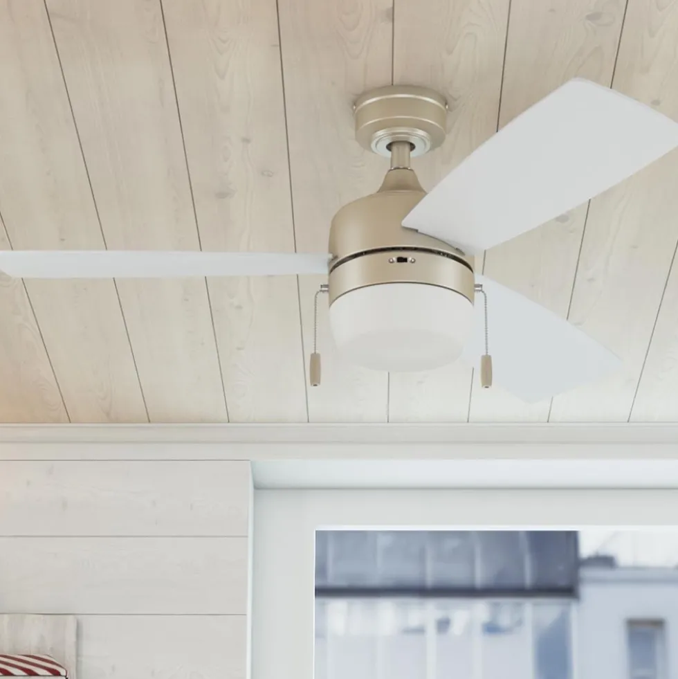 Honeywell Barcadero 3-Blade Ceiling Fan with Light, Champagne, 44-Inch - 51625