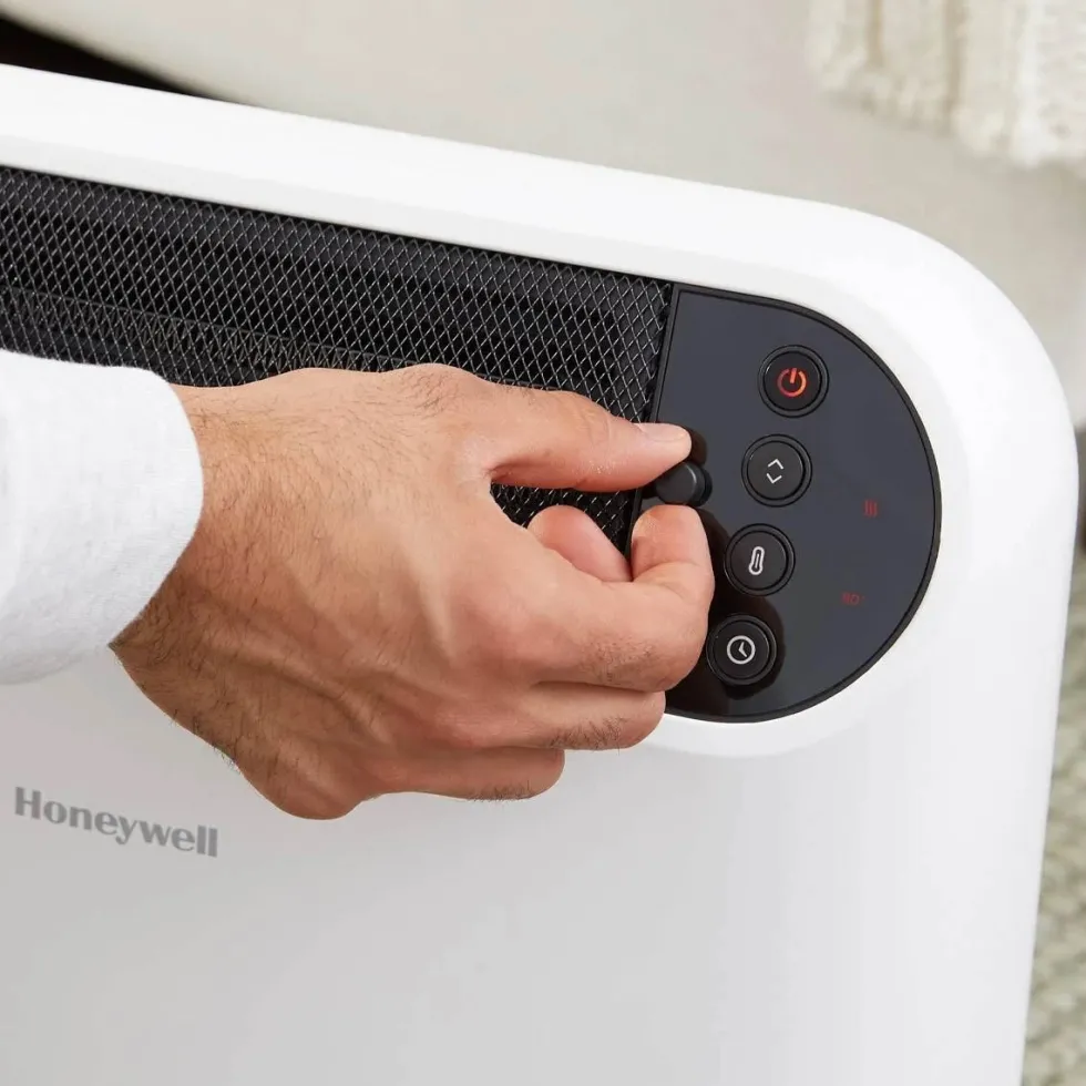 Honeywell ThermaWave 6 Ceramic Heater With Programmable Thermostat - White, HCE870W