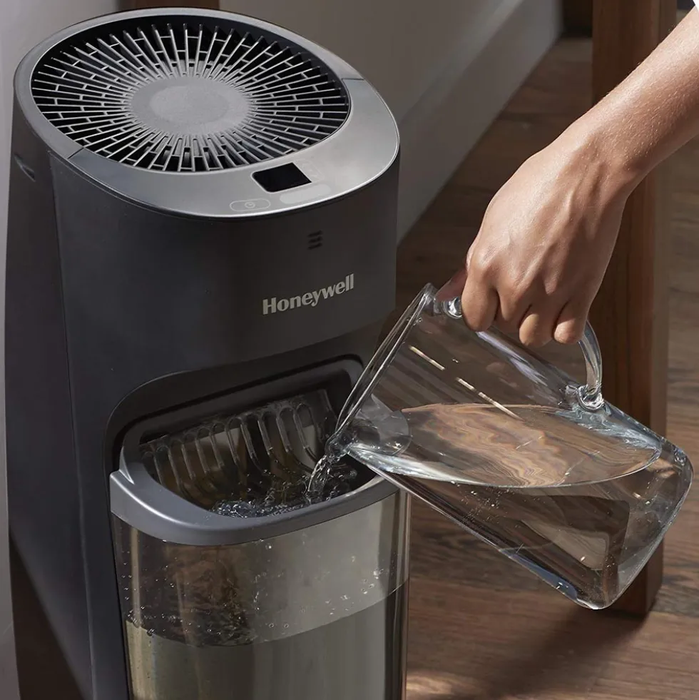 Honeywell Top Fill Cool Moisture Tower Humidifier with Digital Humidistat - Black, HEV620B