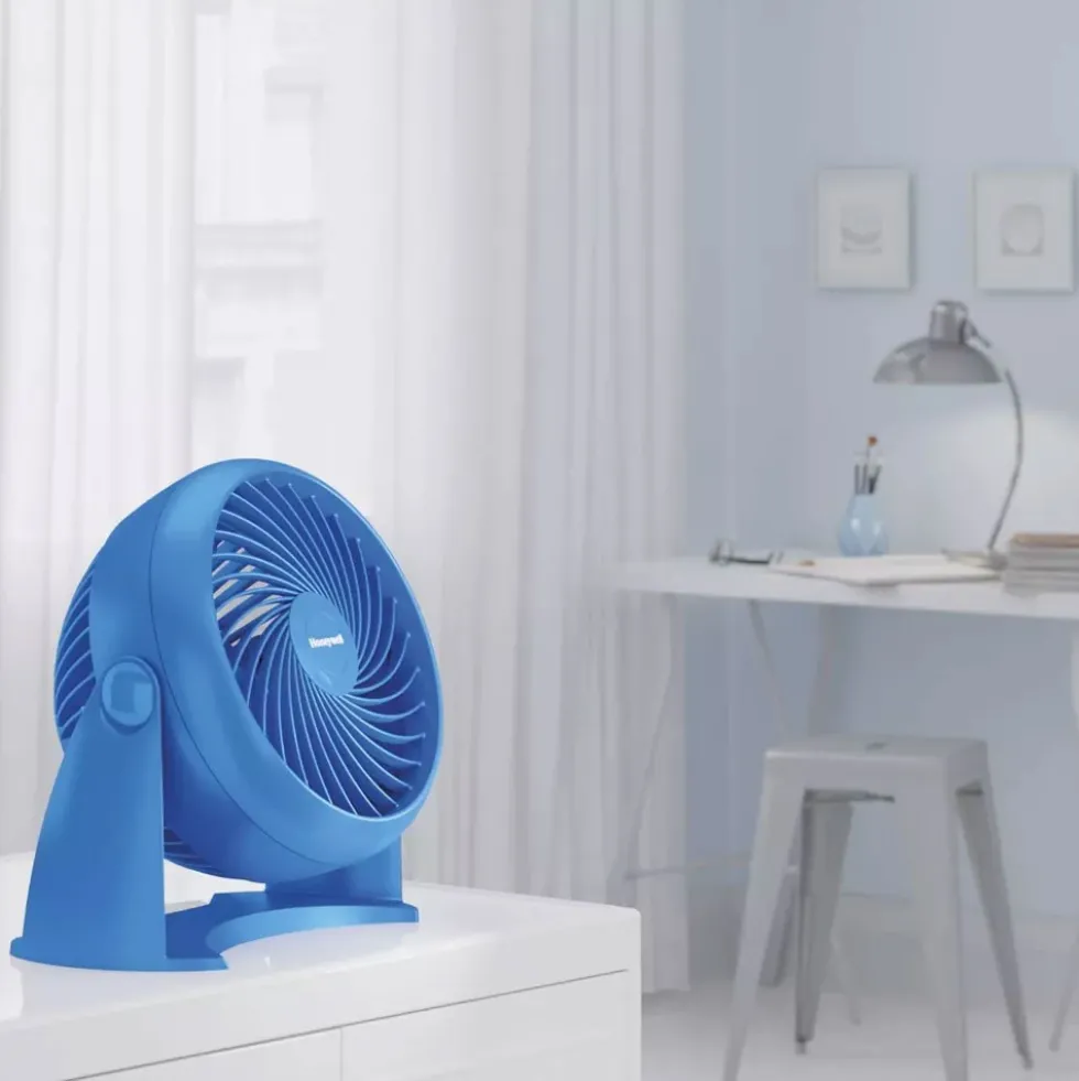 Honeywell TurboForce Power Fan and Air Circulator - Energetic Blue, HT900L
