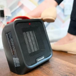 Honeywell UberHeat 5 Portable Ceramic Small Space Heater - Black, HCE210B